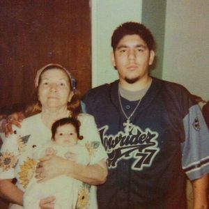 Meet your Posher, Maira